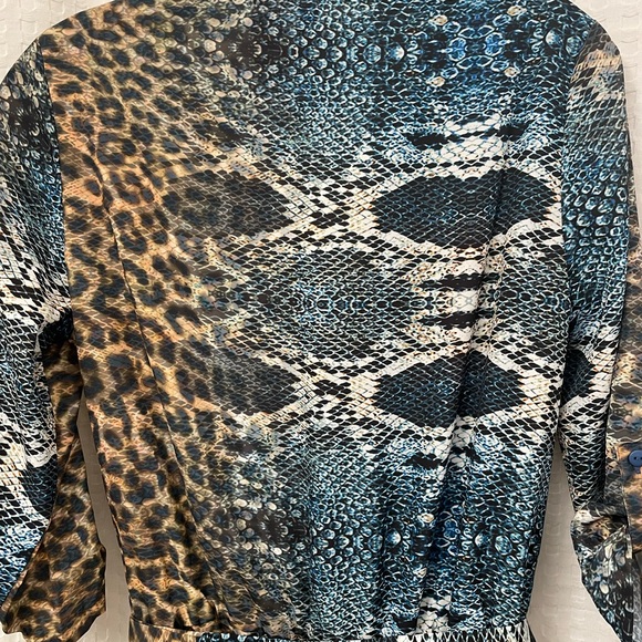 Vibrant Multi-Color Leopard & Snakeskin print Romper- NWT- Saks Off Fifth Size M - Picture 4 of 6